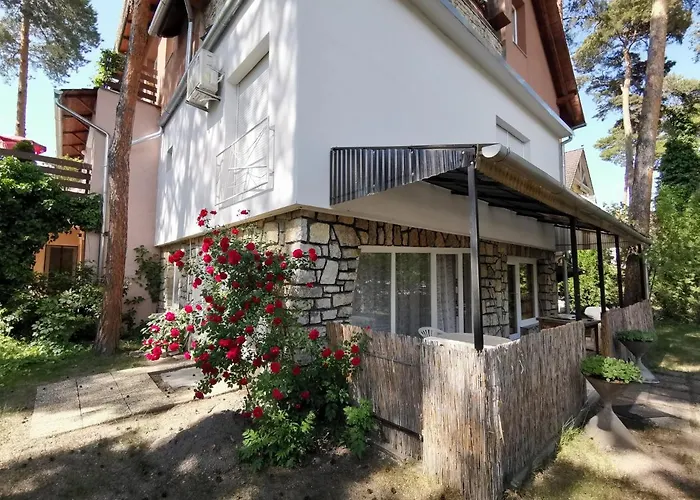 Zakkant-lak 3* Siófok